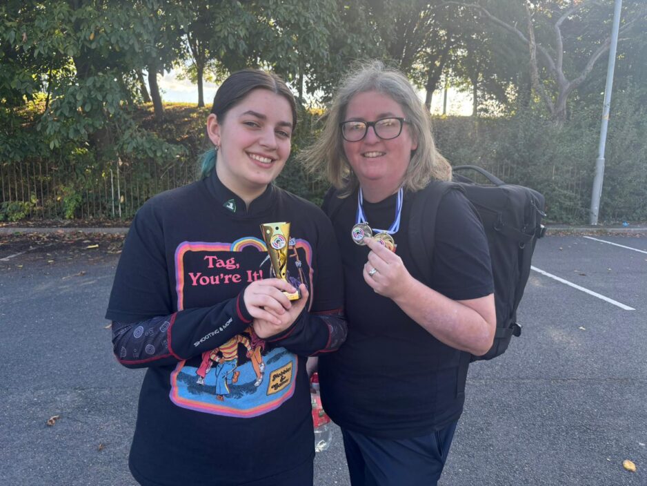 Wards medal at West Midlands Open